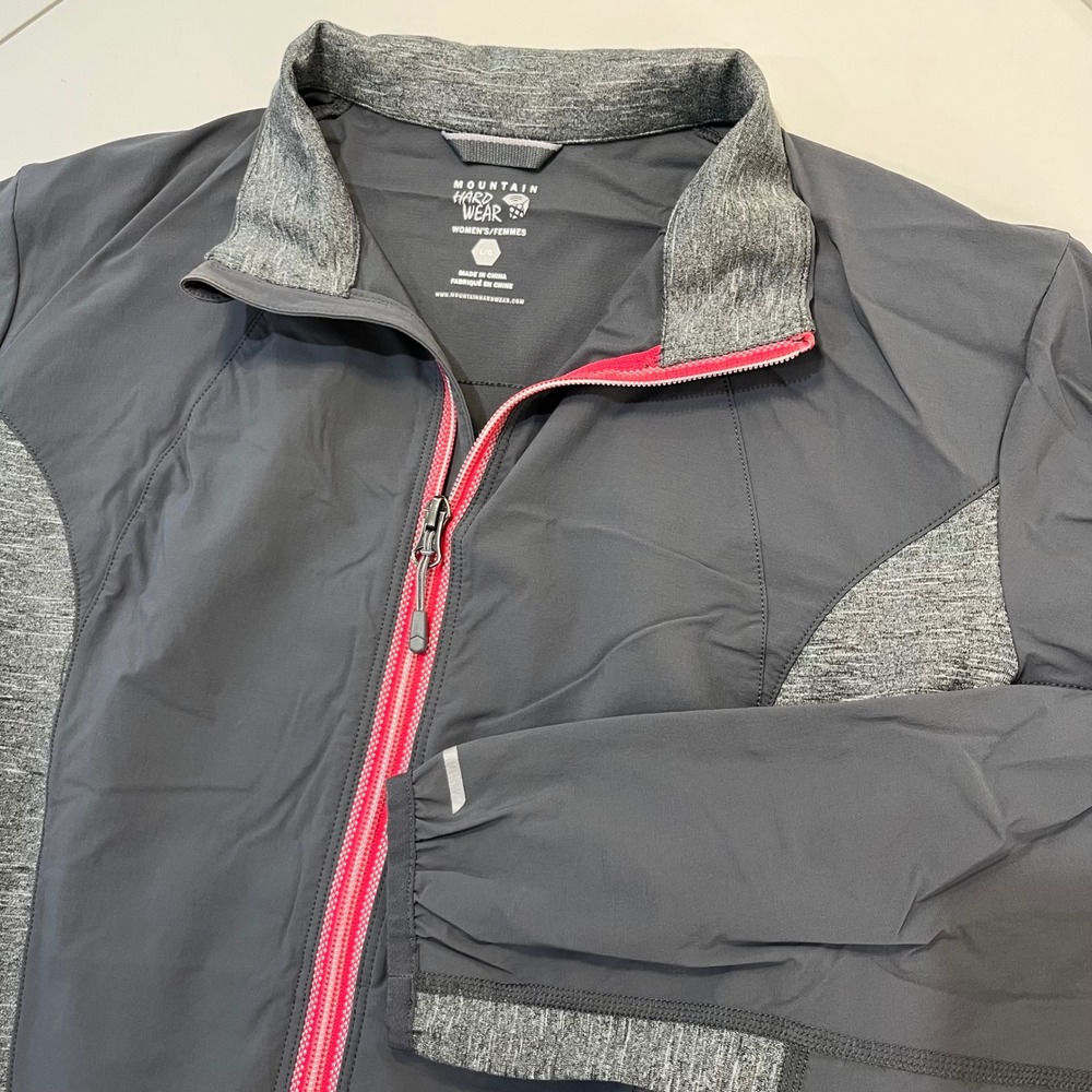 Mountain Hardwear Women's Gray Jacket with Pink Zipper
